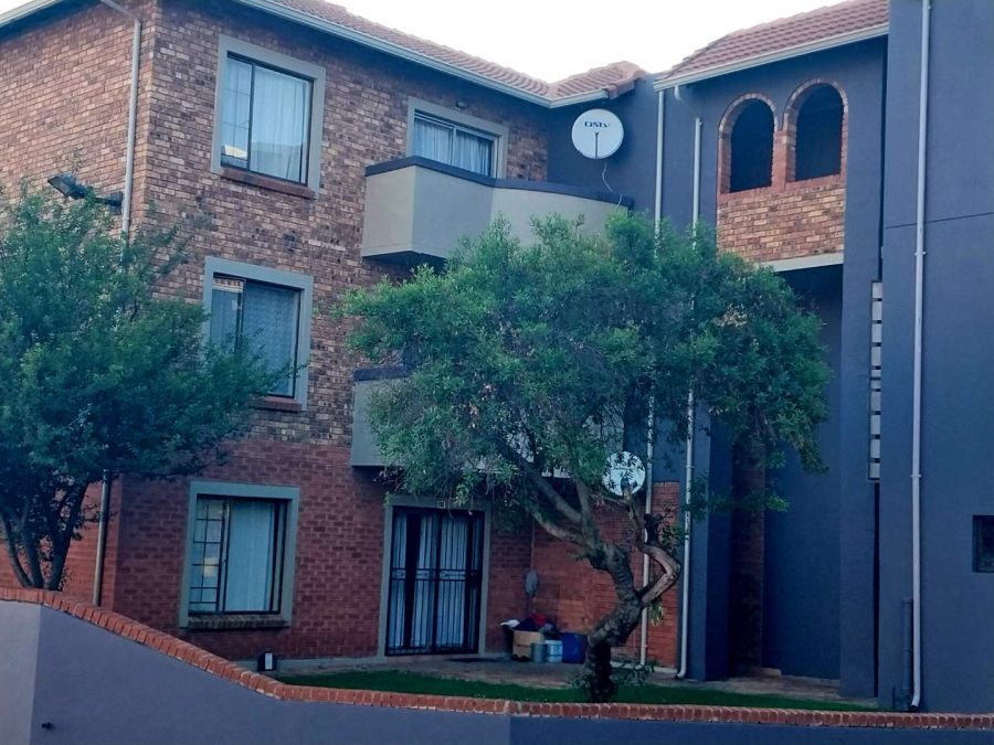 1 Bedroom Property for Sale in Halfway Gardens Gauteng