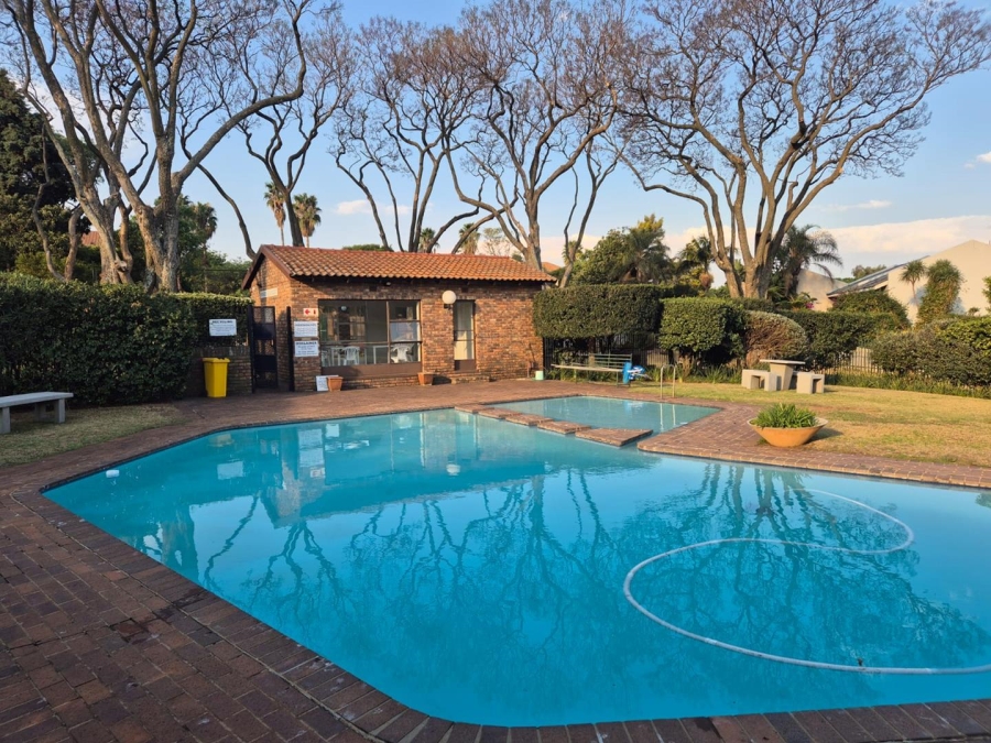 2 Bedroom Property for Sale in Morningside Gauteng