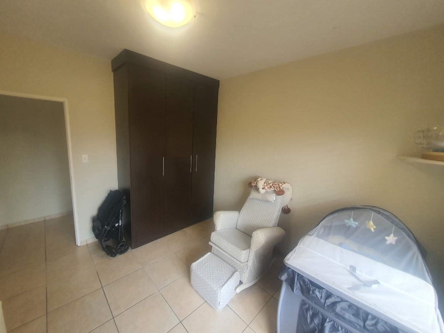 3 Bedroom Property for Sale in Mulbarton Gauteng