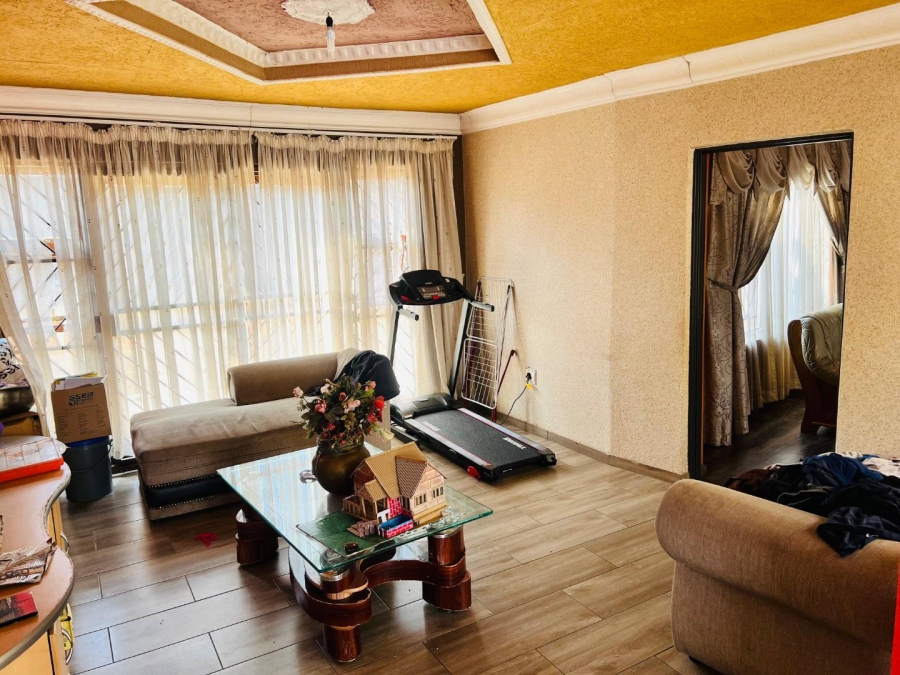 4 Bedroom Property for Sale in Danville Gauteng