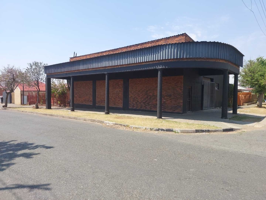 Commercial Property for Sale in Kenilworth Gauteng