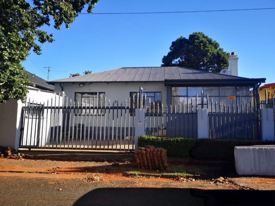 4 Bedroom Property for Sale in Kensington Gauteng