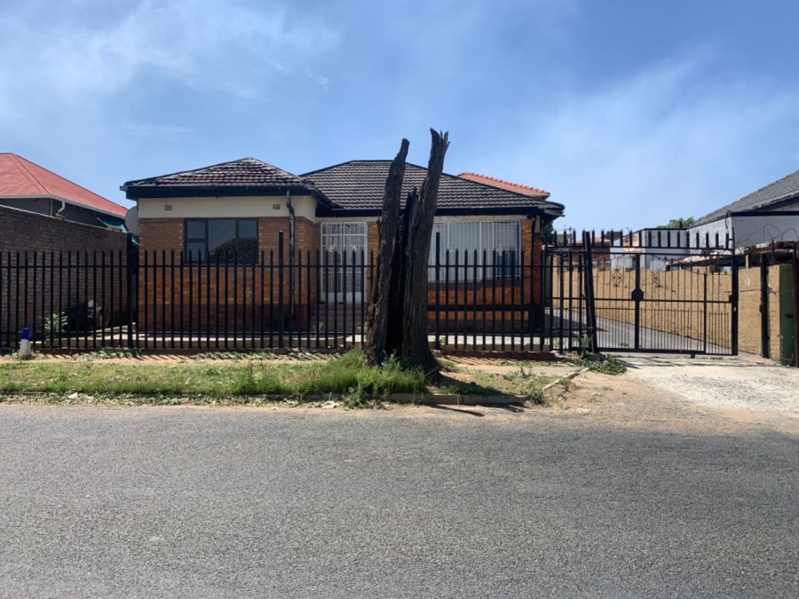 3 Bedroom Property for Sale in Rosettenville Gauteng