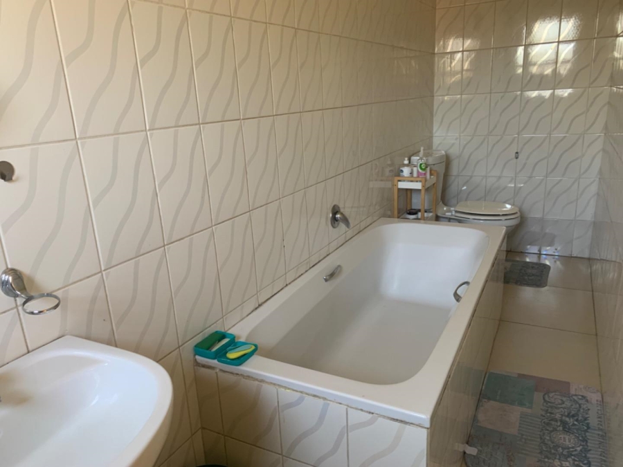 3 Bedroom Property for Sale in Rosettenville Gauteng