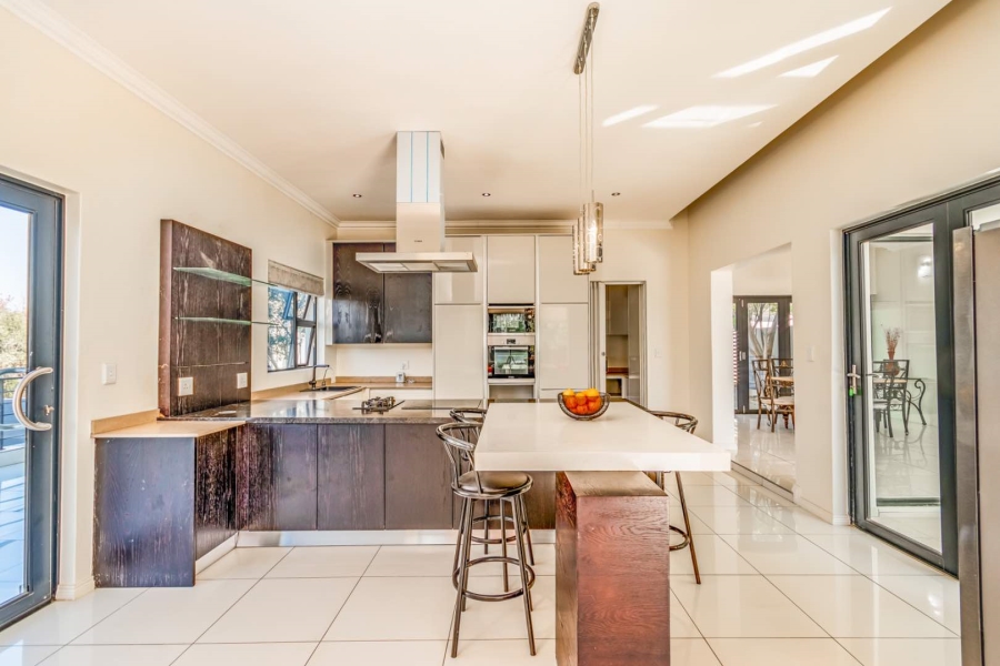 4 Bedroom Property for Sale in Helderfontein Estate Gauteng