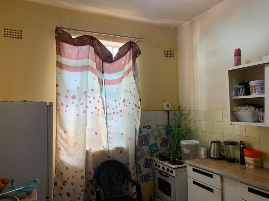 1 Bedroom Property for Sale in Kenilworth Gauteng