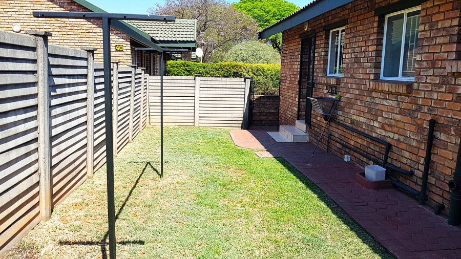 3 Bedroom Property for Sale in East Lynne Gauteng