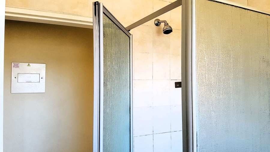 3 Bedroom Property for Sale in East Lynne Gauteng