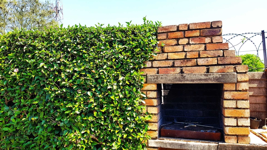 3 Bedroom Property for Sale in East Lynne Gauteng