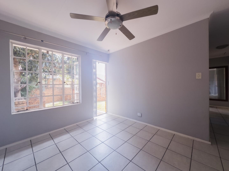 To Let 3 Bedroom Property for Rent in Garsfontein Gauteng