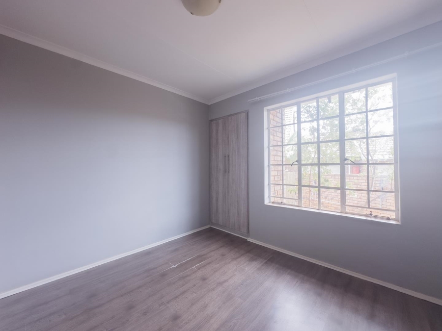 To Let 3 Bedroom Property for Rent in Garsfontein Gauteng