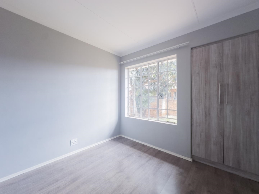 To Let 3 Bedroom Property for Rent in Garsfontein Gauteng