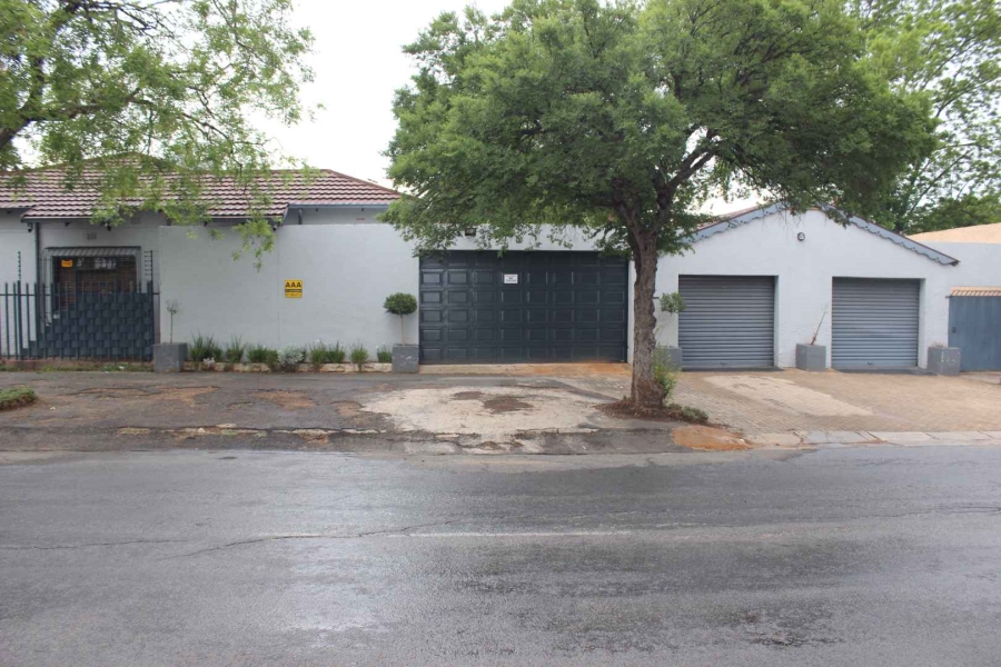 6 Bedroom Property for Sale in Benoni South Gauteng