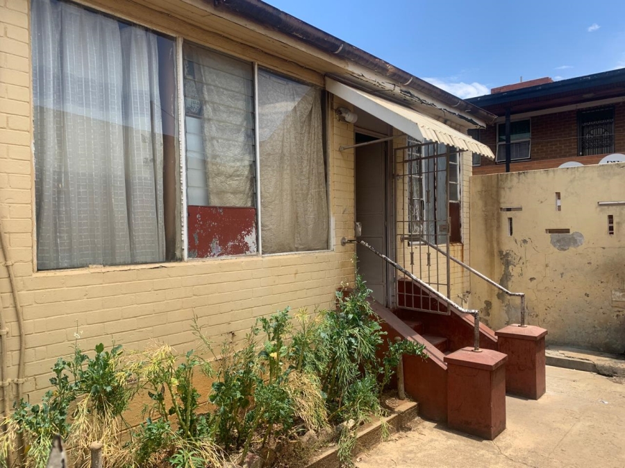 5 Bedroom Property for Sale in Haddon Gauteng