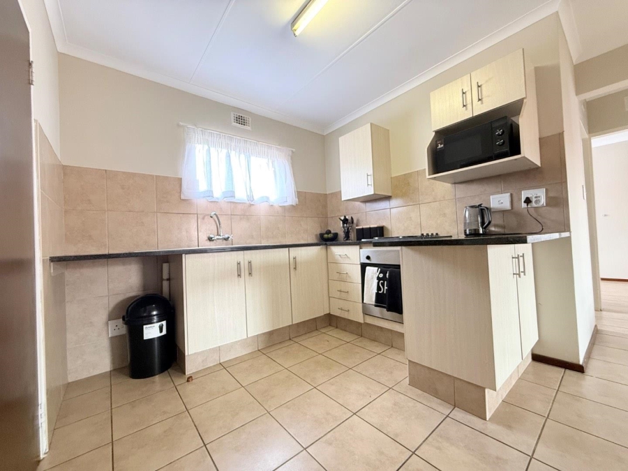 2 Bedroom Property for Sale in Erand Gardens Gauteng