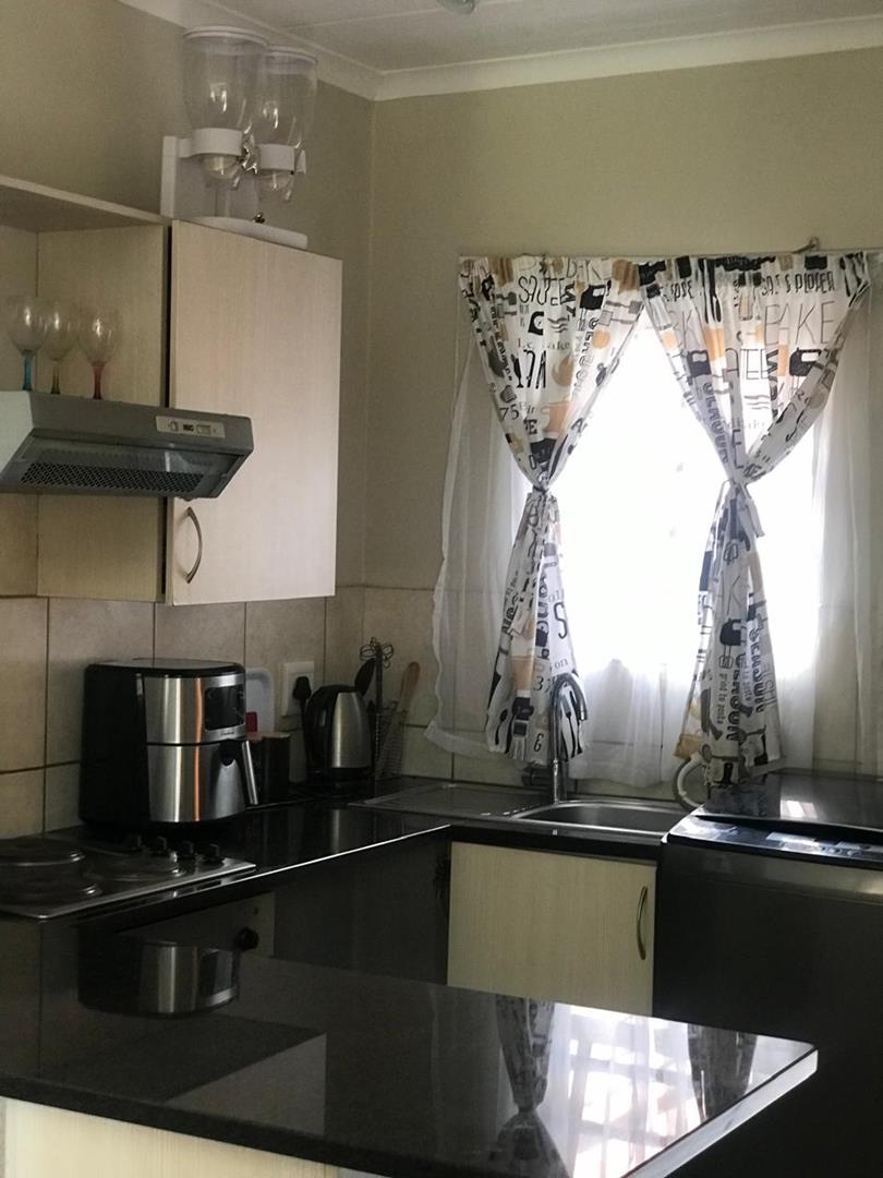 2 Bedroom Property for Sale in Esther Park Gauteng