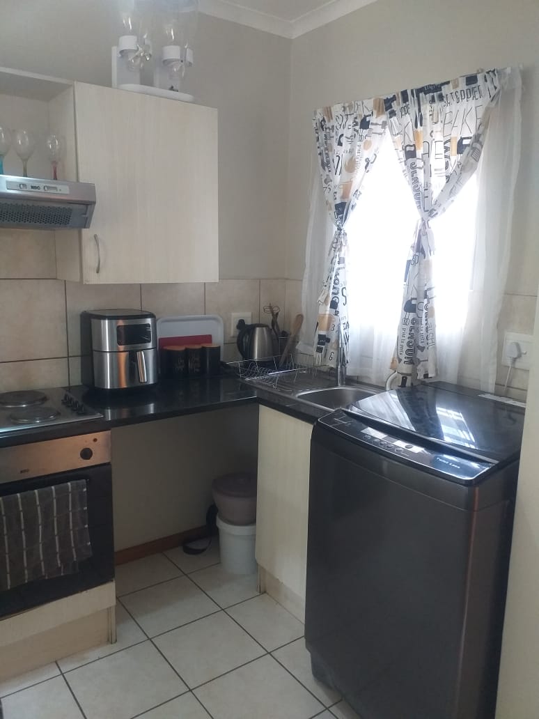 2 Bedroom Property for Sale in Esther Park Gauteng