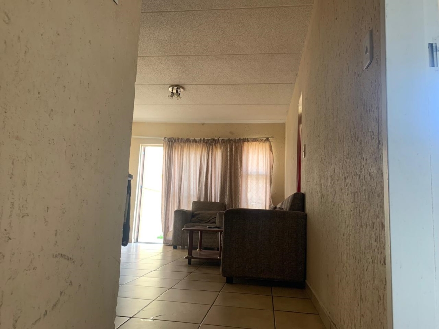 1 Bedroom Property for Sale in Aeroton Gauteng