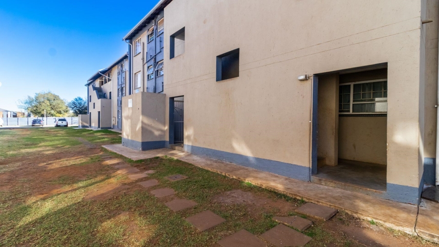 2 Bedroom Property for Sale in Kempton Park Central Gauteng