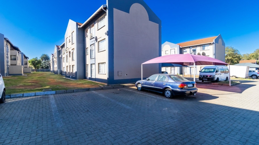 2 Bedroom Property for Sale in Kempton Park Central Gauteng