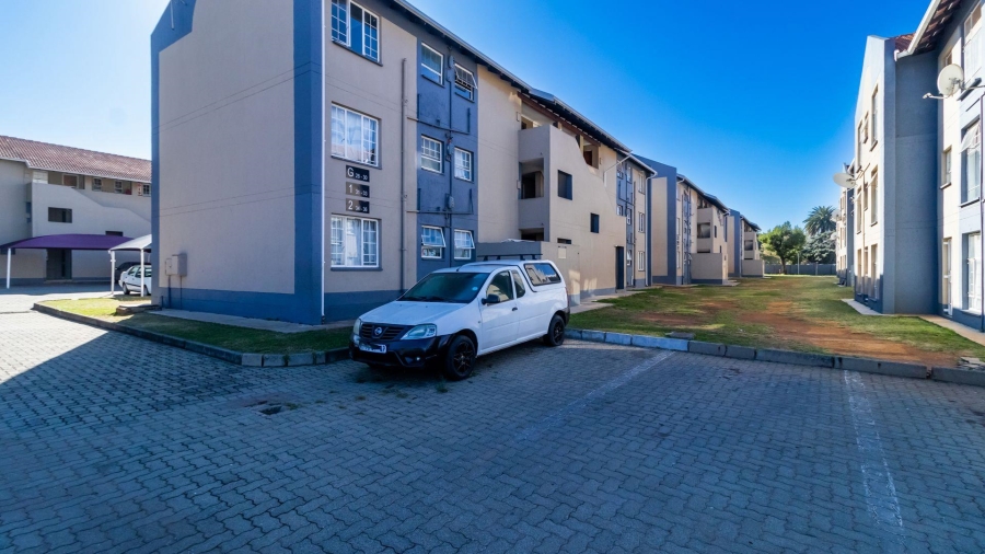 2 Bedroom Property for Sale in Kempton Park Central Gauteng
