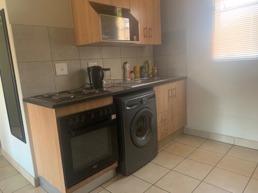 2 Bedroom Property for Sale in Alveda Park Gauteng