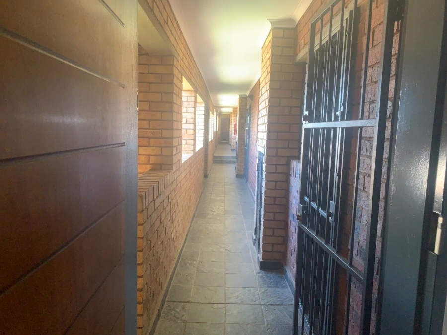 2 Bedroom Property for Sale in Alveda Park Gauteng
