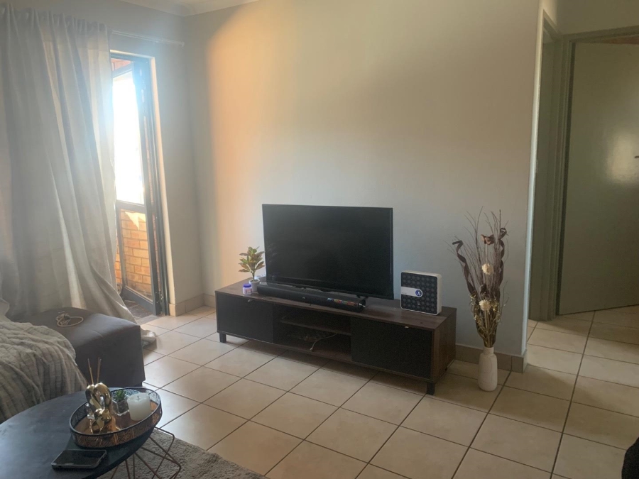 2 Bedroom Property for Sale in Alveda Park Gauteng