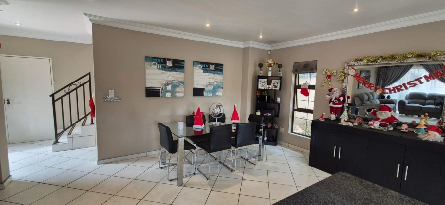 3 Bedroom Property for Sale in New Redruth Gauteng