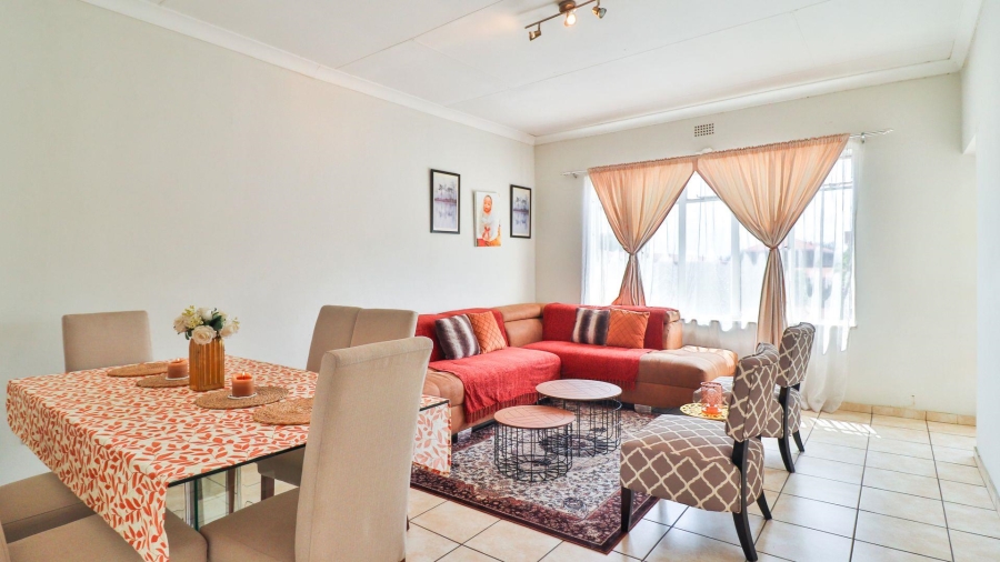 1 Bedroom Property for Sale in Lambton Gauteng