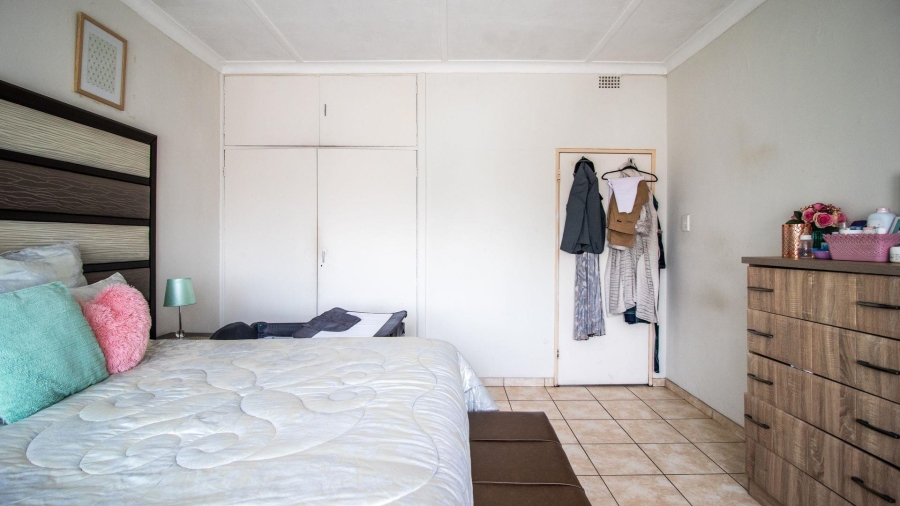 1 Bedroom Property for Sale in Lambton Gauteng