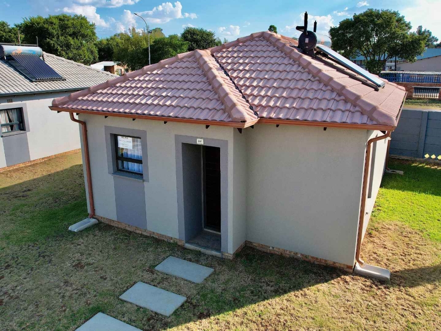 2 Bedroom Property for Sale in Tanganani Gauteng
