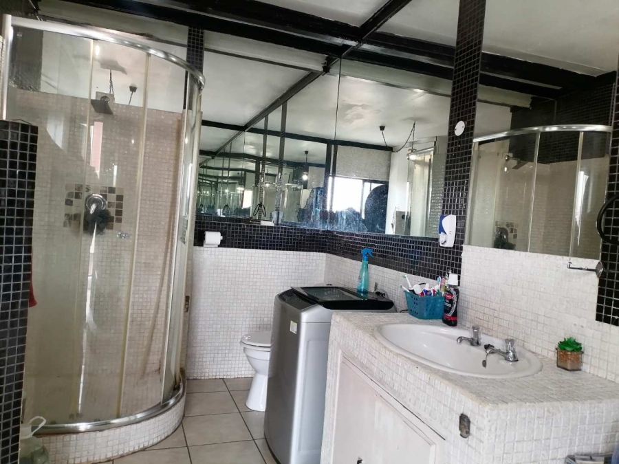 2 Bedroom Property for Sale in Sunnyside Gauteng