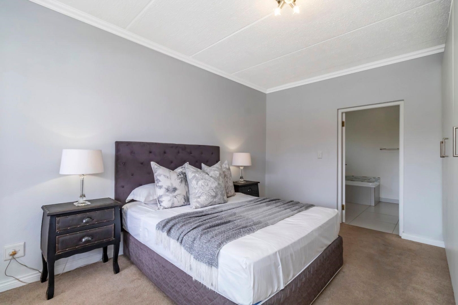 1 Bedroom Property for Sale in Carlswald North Estate Gauteng