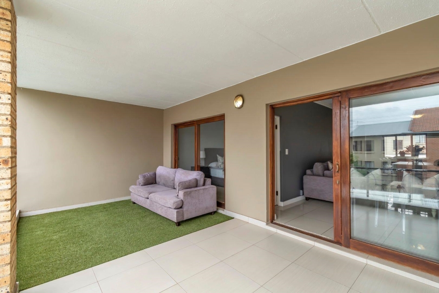 1 Bedroom Property for Sale in Carlswald North Estate Gauteng