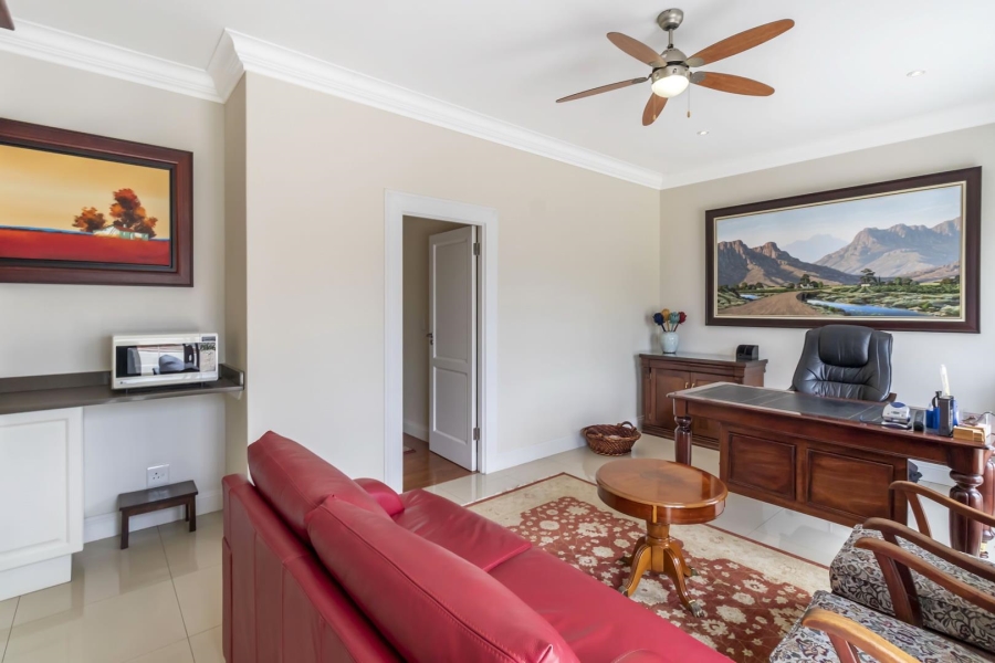 4 Bedroom Property for Sale in Waterfall Country Village Gauteng