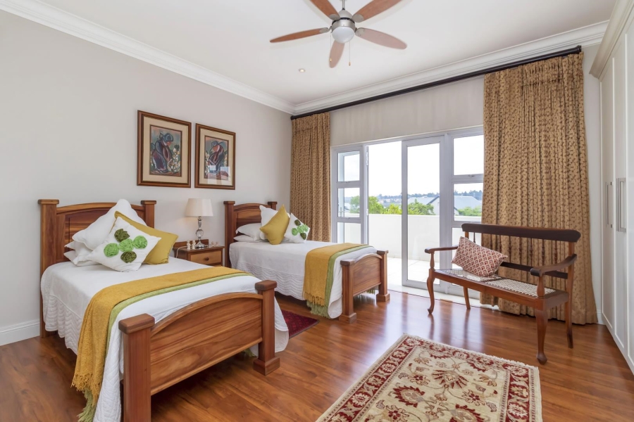 4 Bedroom Property for Sale in Waterfall Country Village Gauteng