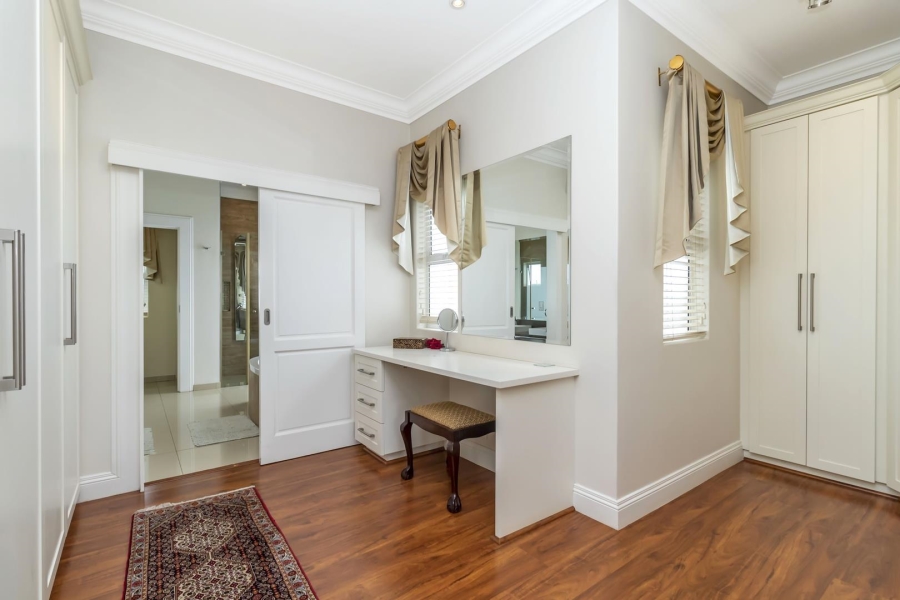 4 Bedroom Property for Sale in Waterfall Country Village Gauteng