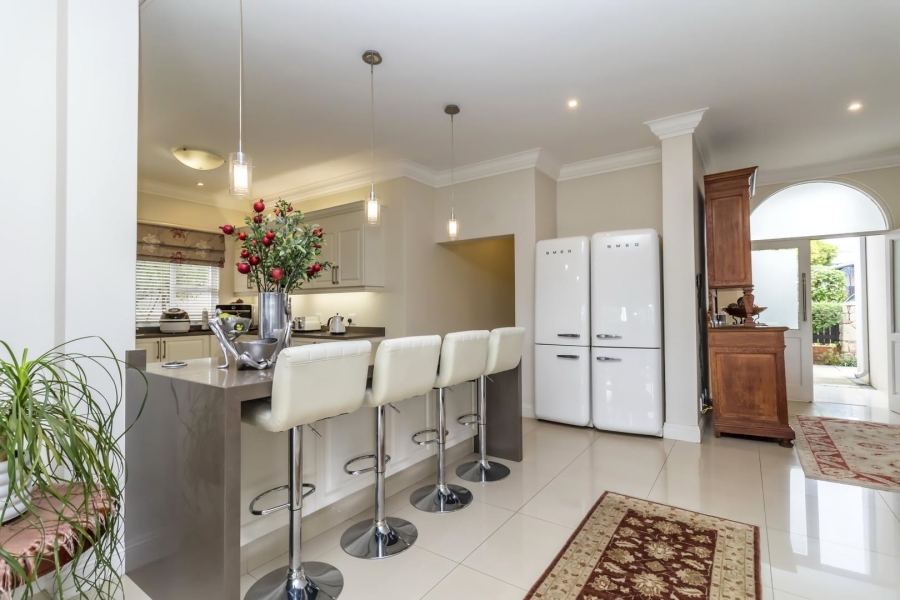 4 Bedroom Property for Sale in Waterfall Country Village Gauteng