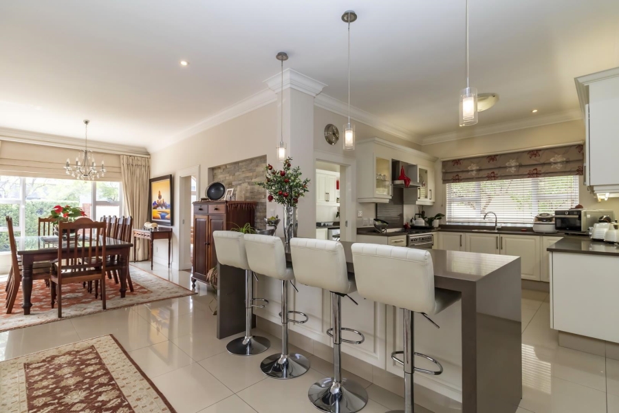 4 Bedroom Property for Sale in Waterfall Country Village Gauteng