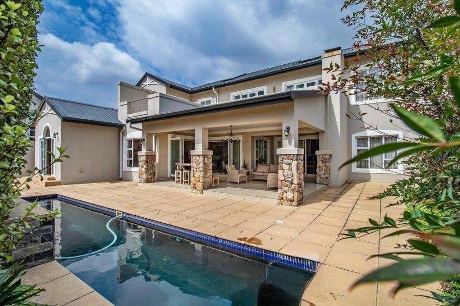 4 Bedroom Property for Sale in Waterfall Country Village Gauteng