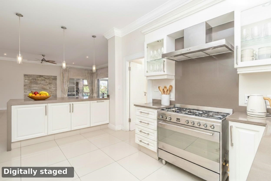 4 Bedroom Property for Sale in Waterfall Country Village Gauteng