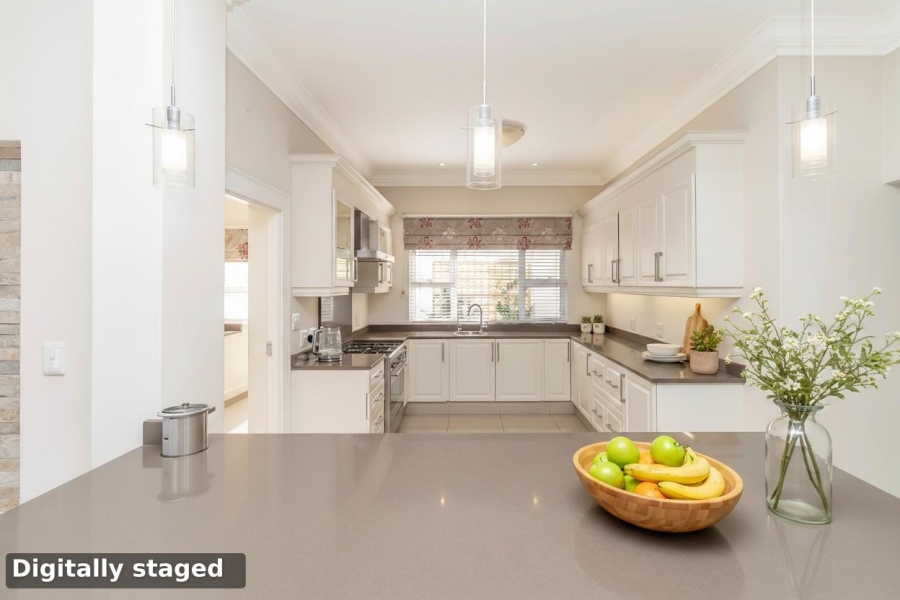 4 Bedroom Property for Sale in Waterfall Country Village Gauteng