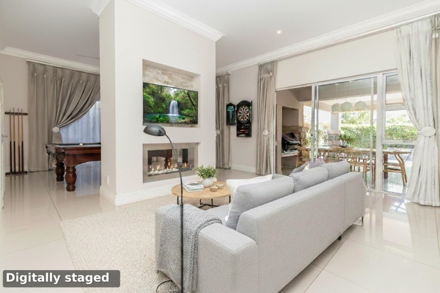 4 Bedroom Property for Sale in Waterfall Country Village Gauteng