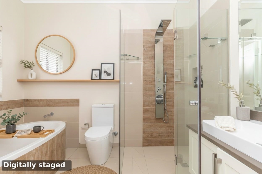 4 Bedroom Property for Sale in Waterfall Country Village Gauteng