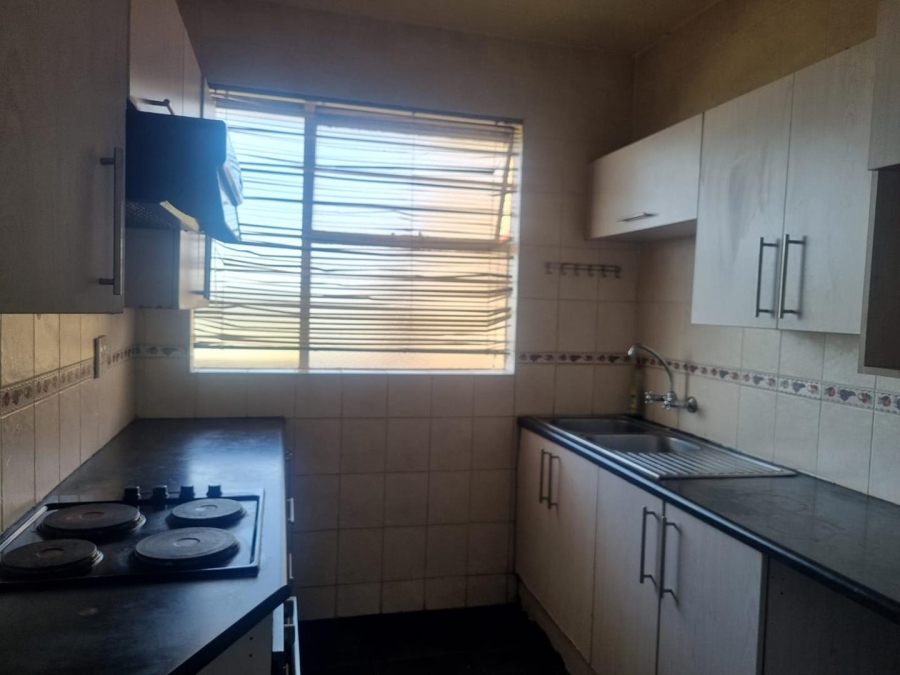 2 Bedroom Property for Sale in Benoni Central Gauteng
