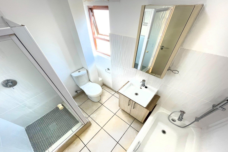 2 Bedroom Property for Sale in Fourways Gauteng