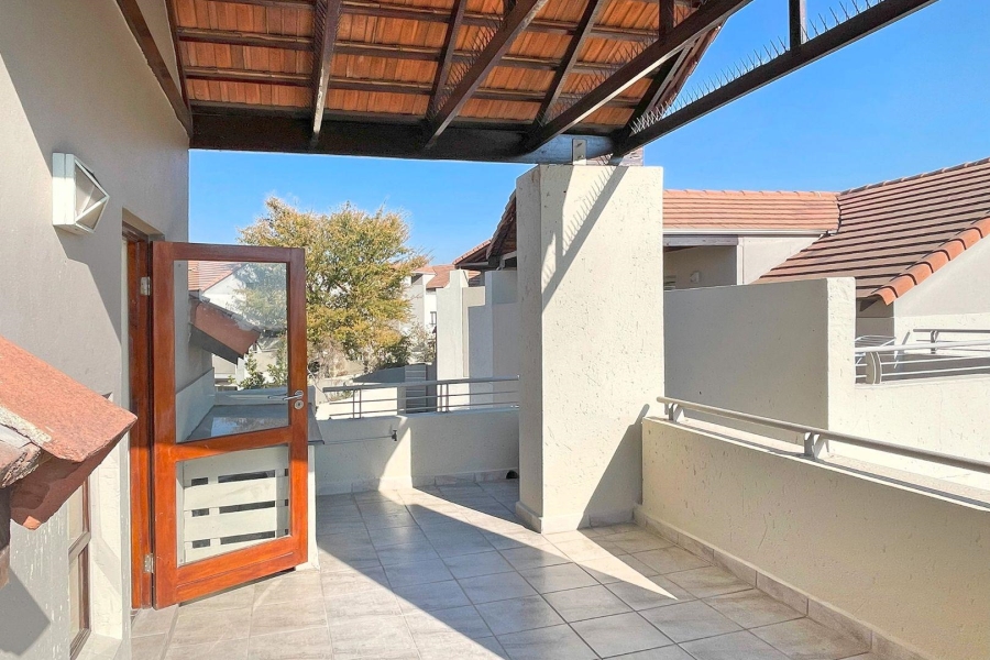 2 Bedroom Property for Sale in Fourways Gauteng