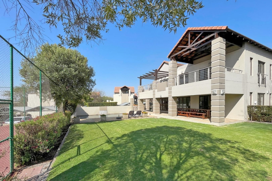 2 Bedroom Property for Sale in Fourways Gauteng