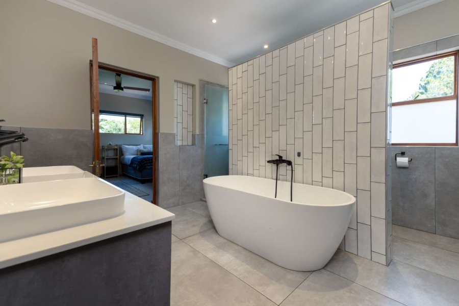 6 Bedroom Property for Sale in Fourways Gauteng